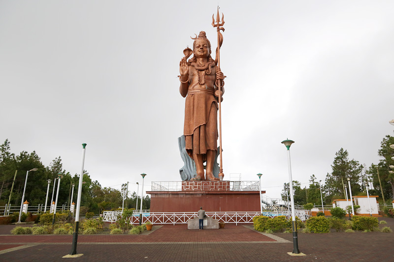 Giant Hindu Statues