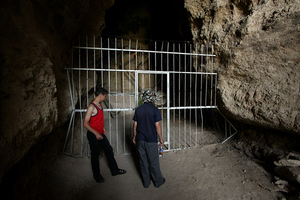 Azokh caves