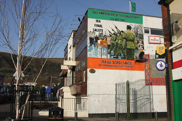 IRA mural on Witerock Rd