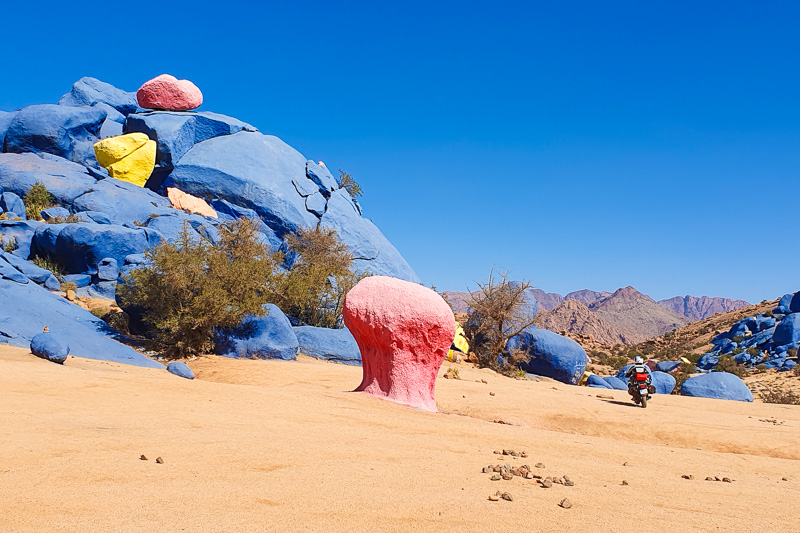 Painted Rocks (Les Roches Peintes)