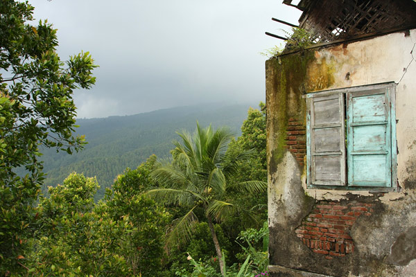 Hill town of Munduk