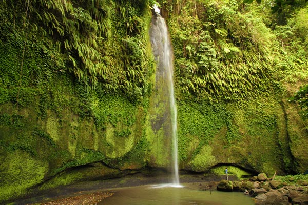 Waterfall Tumimperas