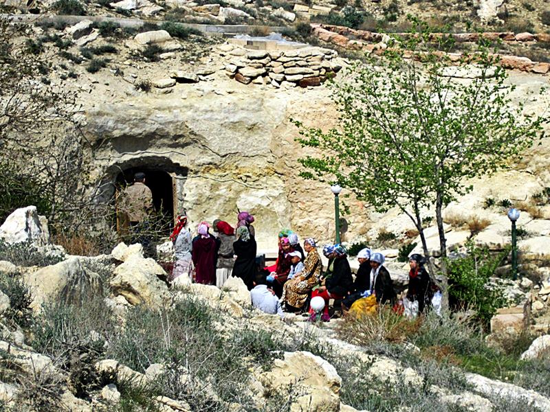 Pilgrimage to Beket-Ata