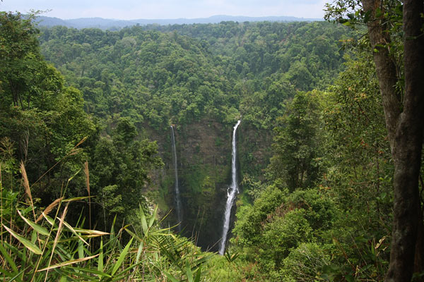 Tat Fan and the Bolaven Plateau