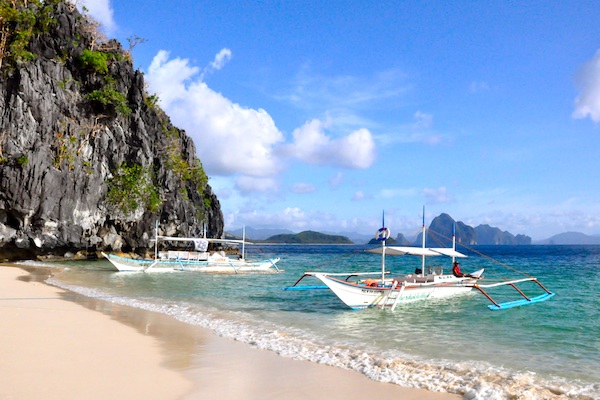 Island Hopping Paradise 