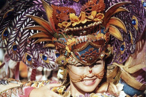 Pintaflores Street Dancing Festival