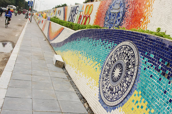 Ceramic wall