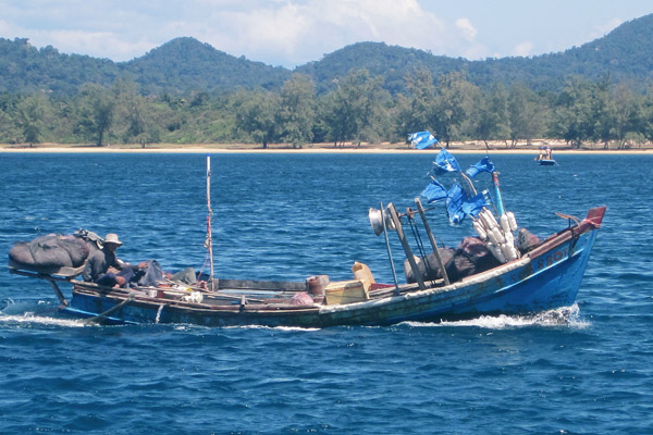Vietnamese Island Hopping