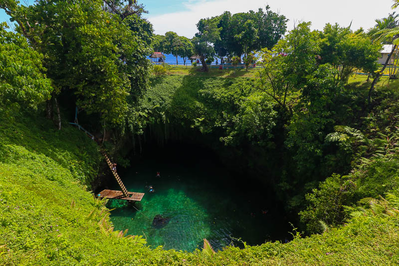 To Sua Trench