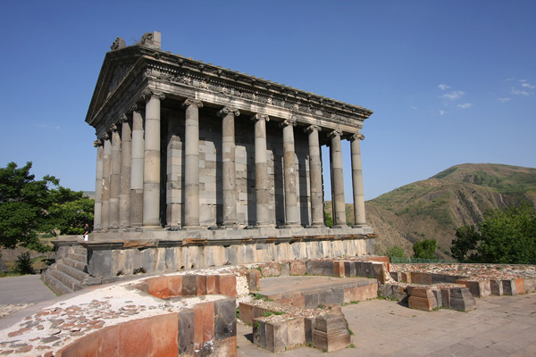 Garni temple