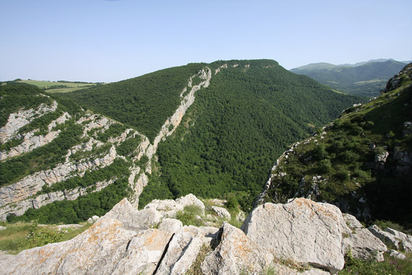 Jerderduz cliff
