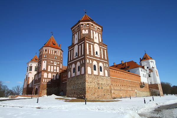 Mir Castle