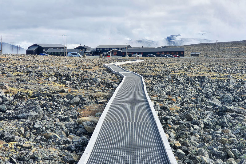 Galdhøpiggen Summer Ski Center