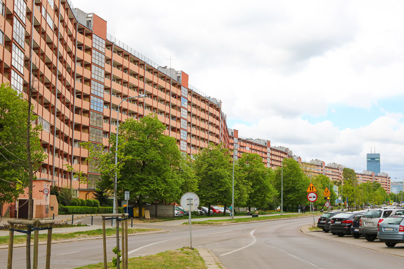 Longest Apartment Block