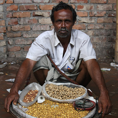 street vender in Dhaka