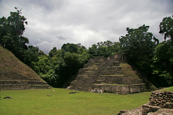 Mayan pyramid