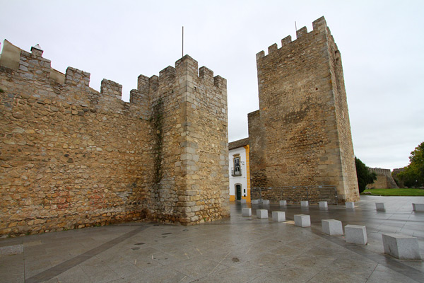 Evora