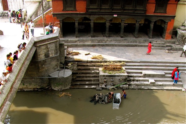 Hindu cremation