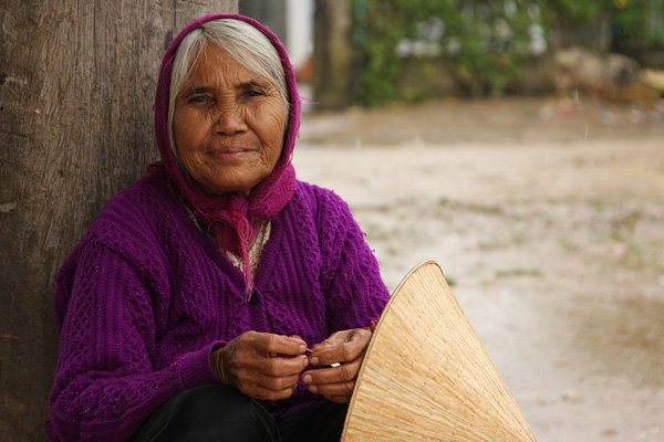 Bahnar lady