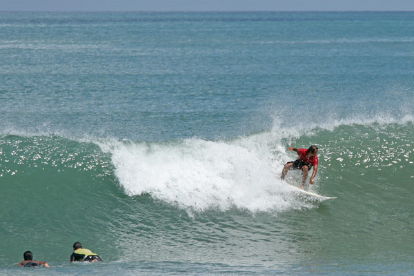 Kuta surf
