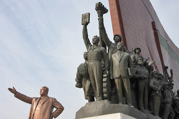 Mansudae og Kim Il-Sung statue