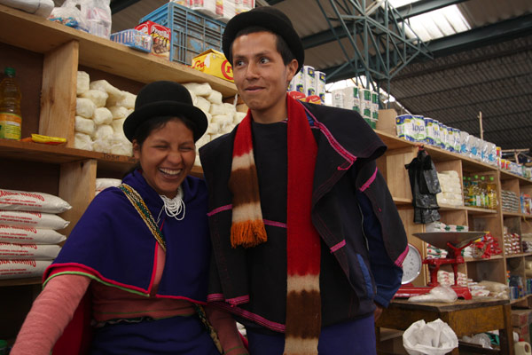 Silvia market sellers