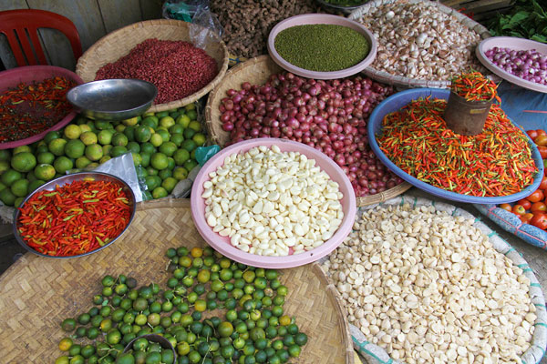 Tomohon Market